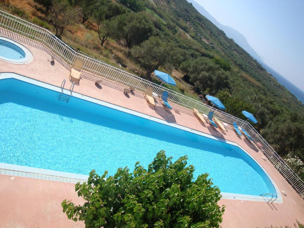 Calamon Apartments Эпископи Экстерьер фото